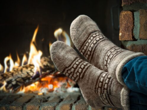 10 Ways to Keep Warm While Cutting Your Energy Bills This Winter